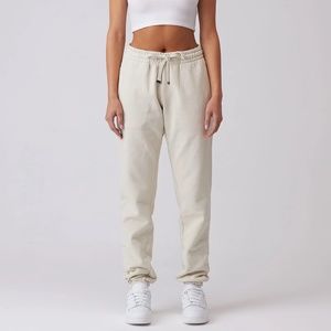 TALENTLESS Relaxed Fleece Jogger Sweatpants Ivory Bone Women’s Medium